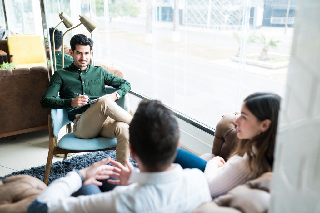 Coaching particuliers
Coaching scolaire
Coaching parental
Coaching d'adolescents
France et Suisse
Annecy et Genève